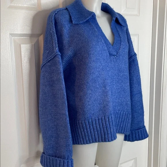 TOPSHOP KNITTED WIDE RIBBED COLLAR V-NECK DROP SHOULDERS CROP SWEATER BLUE SZ M - Picture 4 of 7